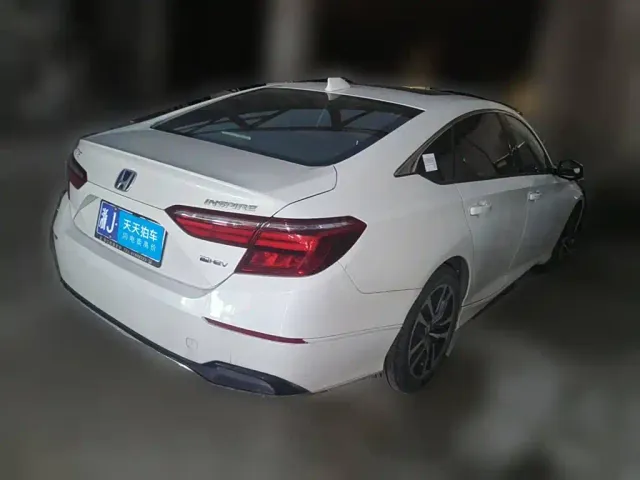 Honda Inspire — Фото автомобиля 5