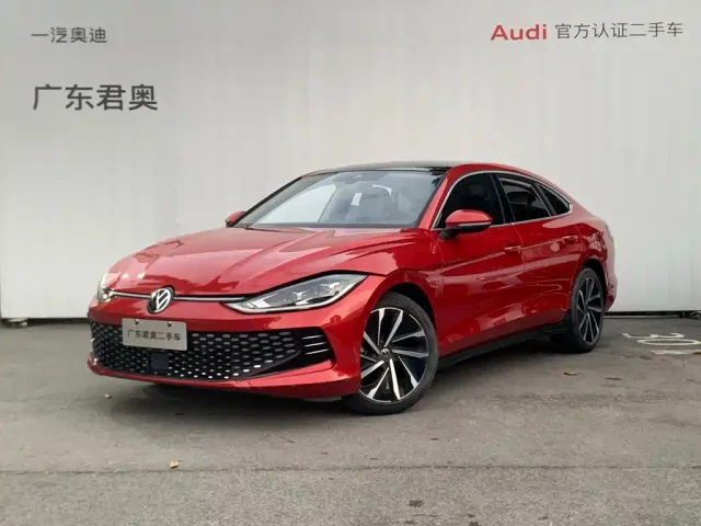 Фотография автомобиля — Volkswagen Lamando