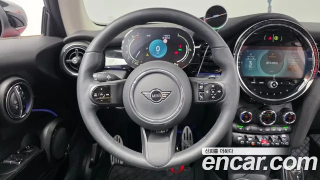 Mini Cooper Cooper Classic Plus — Фото автомобиля 13