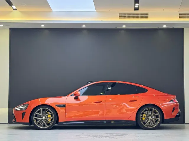 Xiaomi SU7 — Фото автомобиля 2