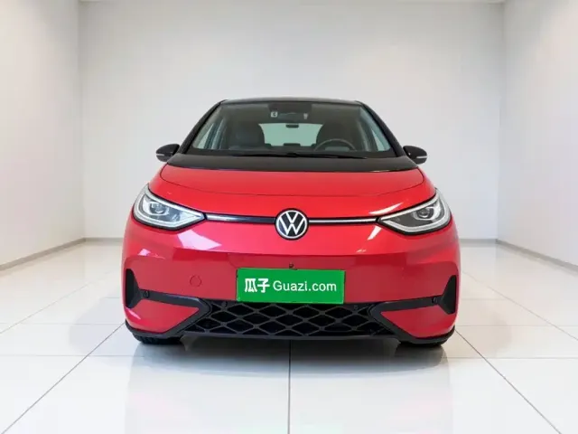 Volkswagen ID.3 — Фото автомобиля 2