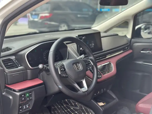 Honda Elysion — Фото автомобиля 5