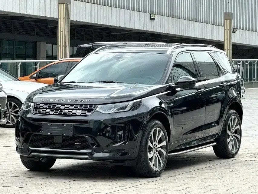 Фотография автомобиля — Land Rover Discovery Sport