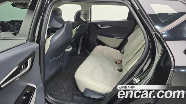 Kia EV6 — Фото автомобиля 17