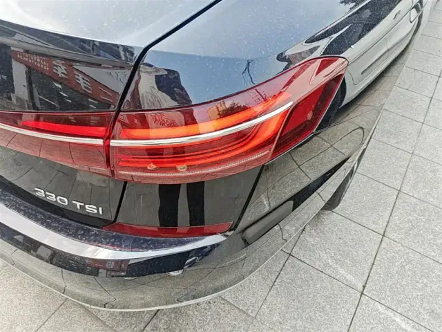 Volkswagen Passat — Фото автомобиля 7