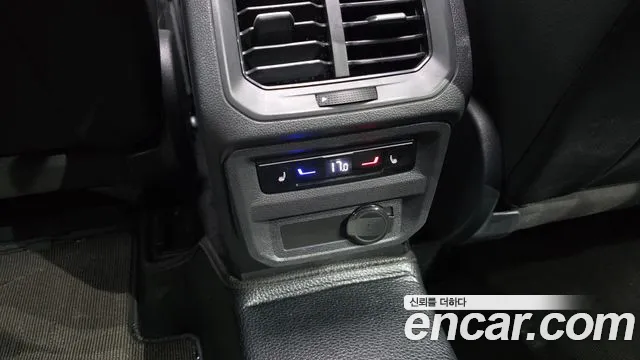 Volkswagen Tiguan — Фото автомобиля 19