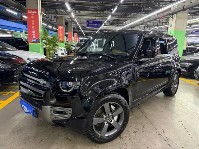 Фотография автомобиля — Land Rover Defender