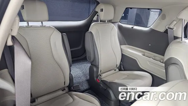 Kia Canival Carnival 4 поколение Дизель 9 мест Signature — Фото автомобиля 11