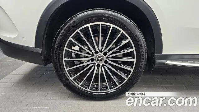 Mercedes-Benz GLC-Class — Фото автомобиля 3
