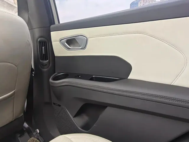 Hyundai ELEXIO — Фото автомобиля 15