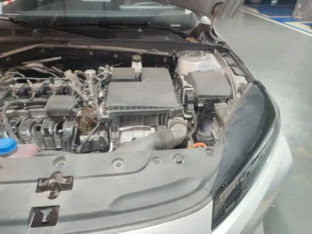 Changan Qiyuan A05 — Фото автомобиля 21