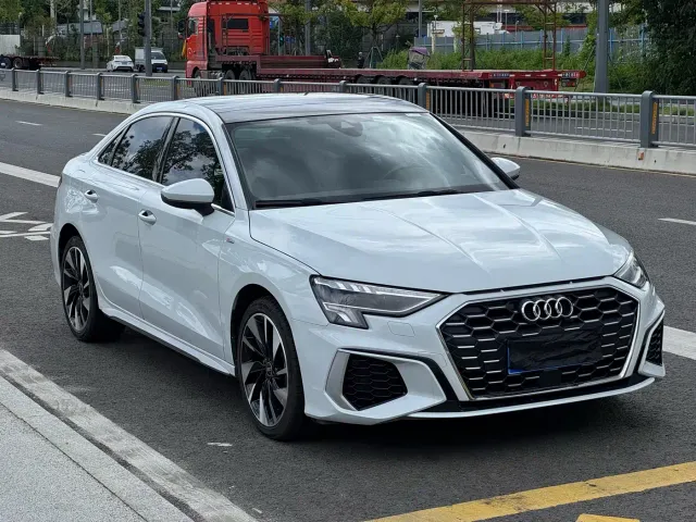 Audi A3 — Фото автомобиля 3