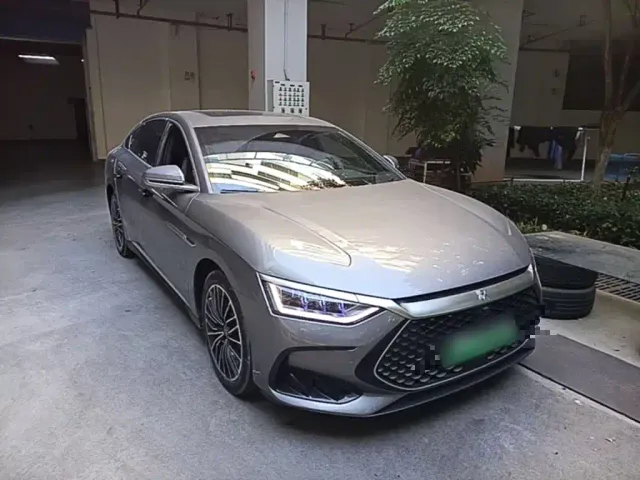 BYD Han — Фото автомобиля 3