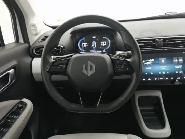 Leapmotor Leapmotor T03 2022 Jade Edition — Фото автомобиля 11