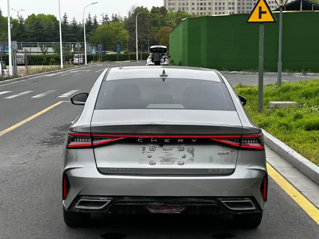 Chery Arrizo 8 — Фото автомобиля 9