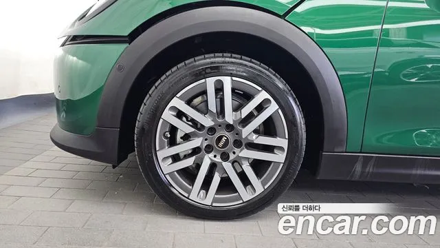 MINI Cooper 4th Gen — Фото автомобиля 5