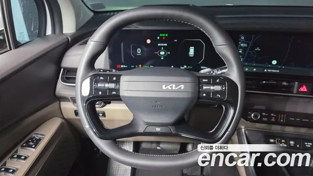 Kia Carnival — Фото автомобиля 20