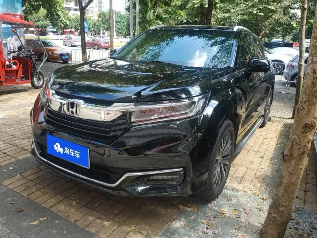Фотография автомобиля — Honda Avancier
