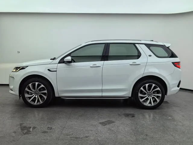 Land Rover Discovery Sport — Фото автомобиля 7