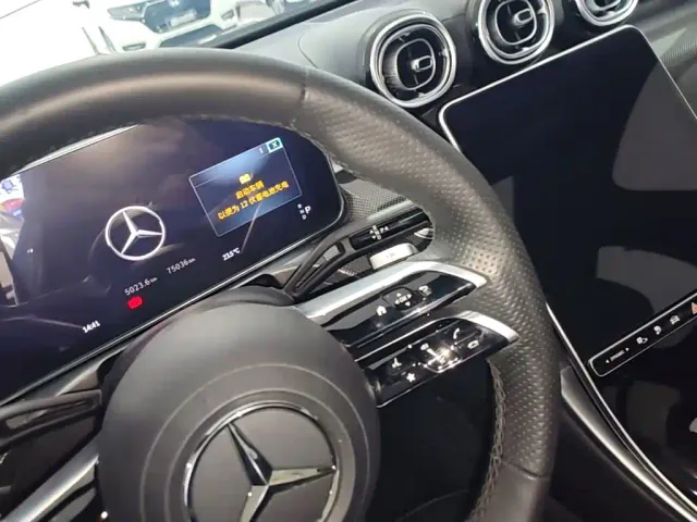 Mercedes-Benz C-Class — Фото автомобиля 13