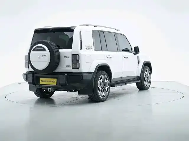 iCAR V27 — Фото автомобиля 2