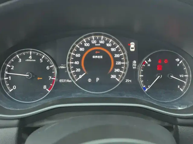 Mazda Axela — Фото автомобиля 14