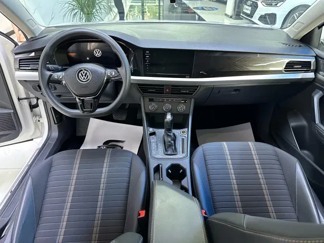 Volkswagen Lavida — Фото автомобиля 6
