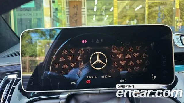 Mercedes-Benz S-Class — Фото автомобиля 8