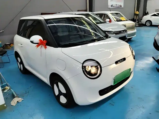 Changan Lumin — Фото автомобиля 3
