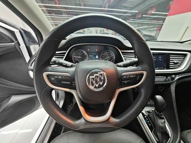 Buick Excelle — Фото автомобиля 7