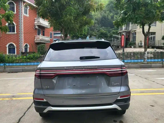 BYD Song Pro — Фото автомобиля 8