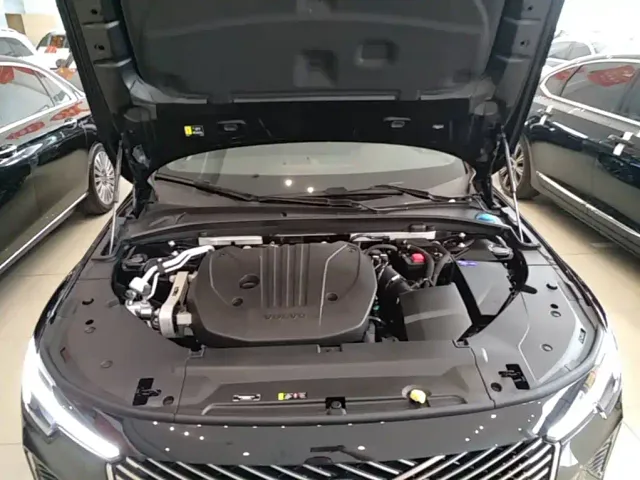 Volvo S90 — Фото автомобиля 19