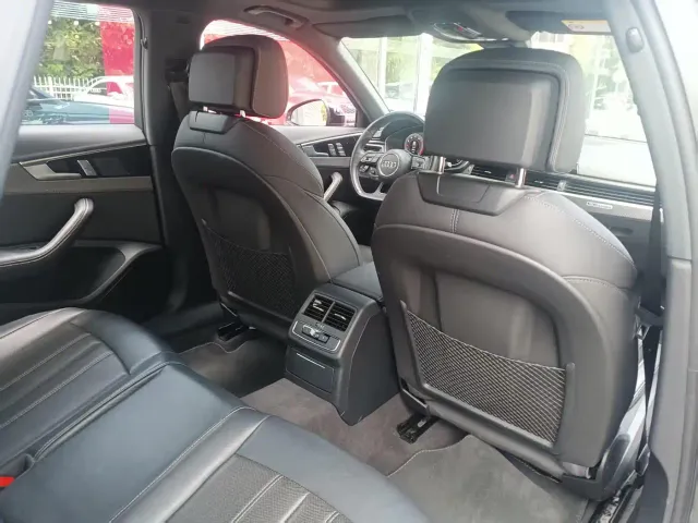 Audi A4L — Фото автомобиля 10