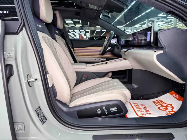 Audi E5 Sportback — Фото автомобиля 15