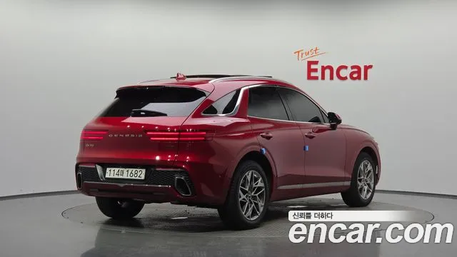 Genesis GV70 2.5T Бензин AWD — Фото автомобиля 2