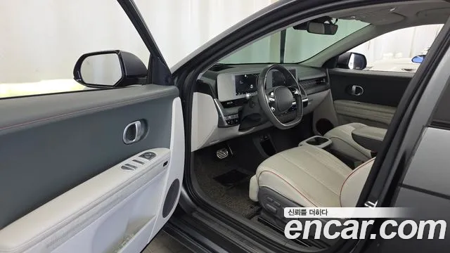 Hyundai Ioniq 5 — Фото автомобиля 15