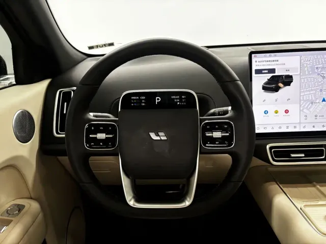 Li Auto L7 — Фото автомобиля 15