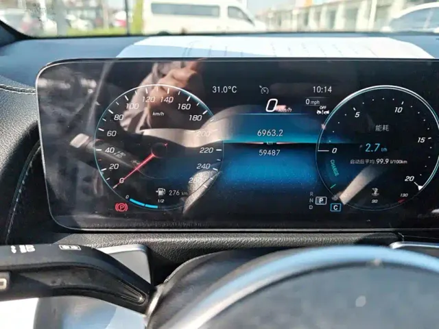 Mercedes-Benz GLB-Class — Фото автомобиля 14