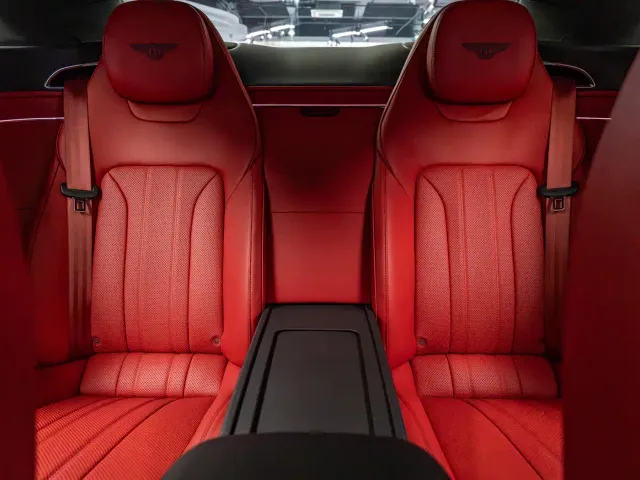 Bentley Continental — Фото автомобиля 9