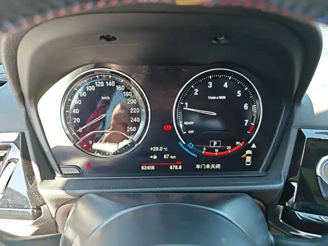 BMW 1 Series — Фото автомобиля 11