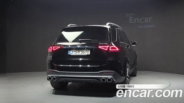 Mercedes-Benz GLE-Class — Фото автомобиля 3