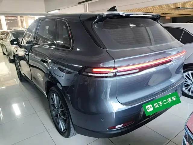 Leapmotor C10 — Фото автомобиля 4