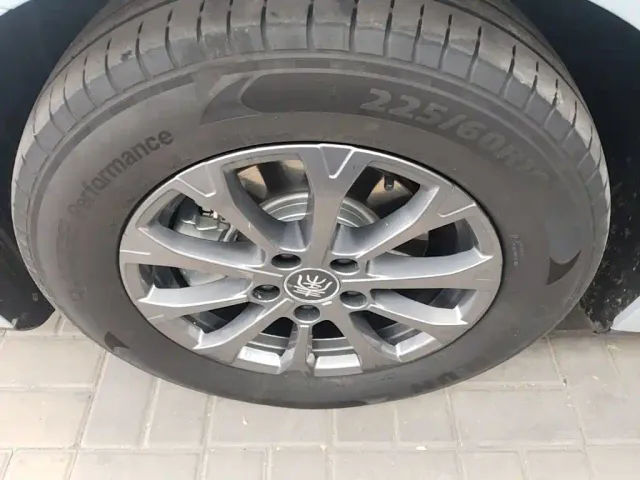 BYD Qin L — Фото автомобиля 22