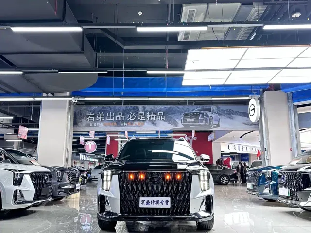 GAC Trumpchi GS8 — Фото автомобиля 3