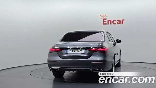 Mercedes-Benz E-Class W213 — Фото автомобиля 4