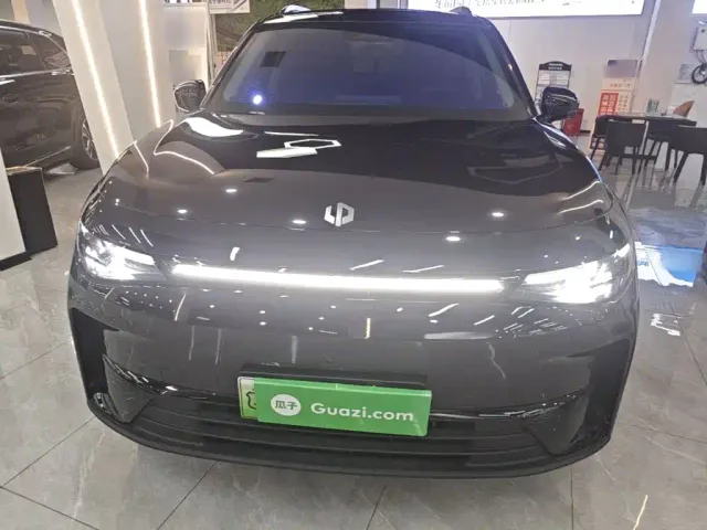 Leapmotor C16 — Фото автомобиля 2