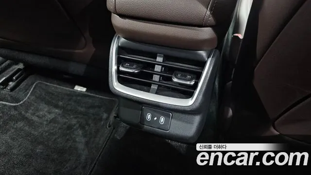 Hyundai Grandeur GN7 — Фото автомобиля 30