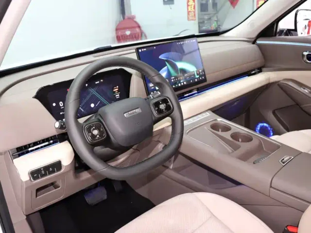 Haval H6L — Фото автомобиля 10