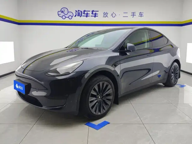 Фотография автомобиля — Tesla Model Y