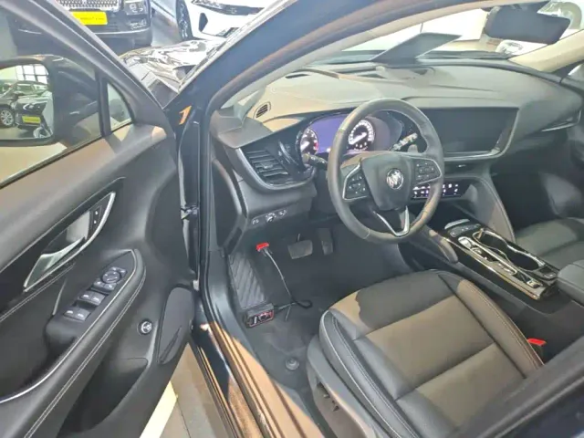 Buick Envision Plus — Фото автомобиля 15